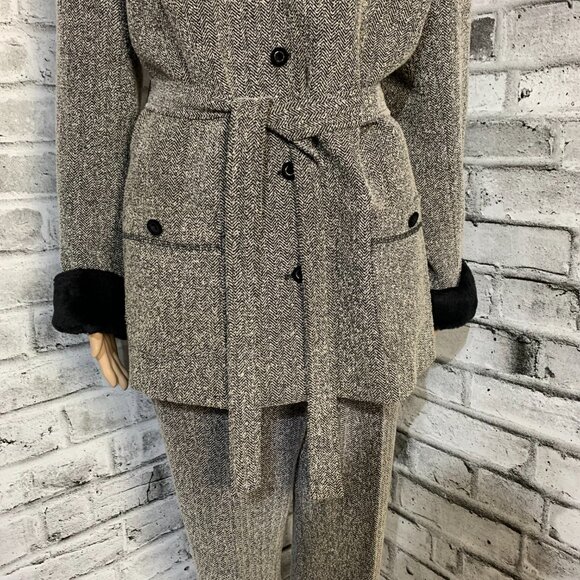 Vintage Pant Suit Tweed Herringbone Faux Fur Collar Blazer High Rise 2 Piece Set - Picture 3 of 16